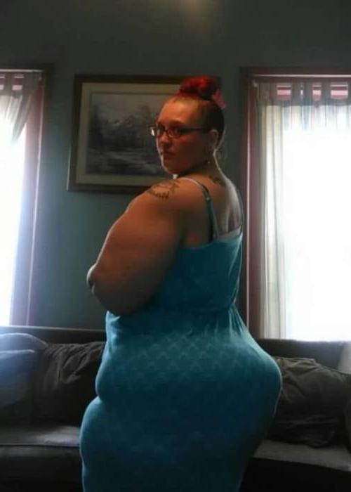 25P Fat Chicks With Deceptively Thin Faces 9