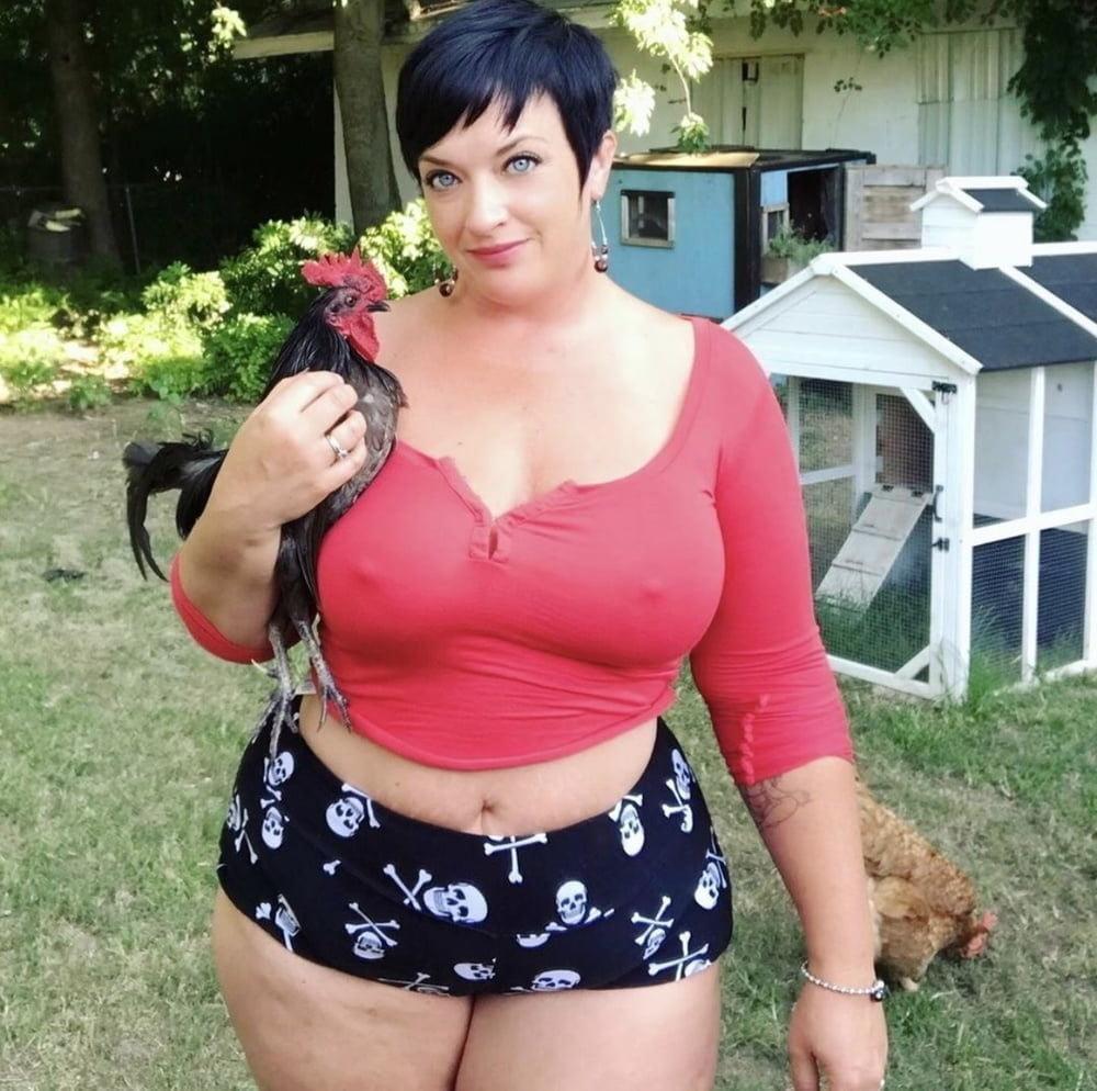25P Wide Hips - Amazing Curves - Big Girls - Fat Asses (6)