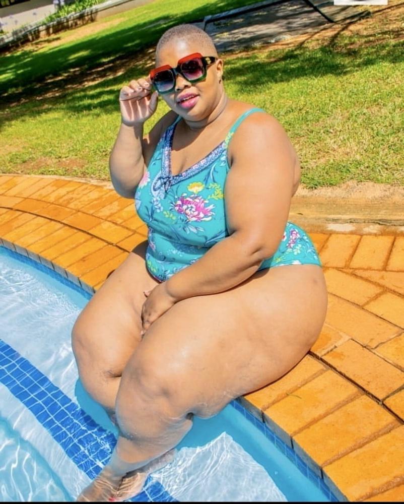 25P Wide Hips - Amazing Curves - Big Girls - Fat Asses (12)