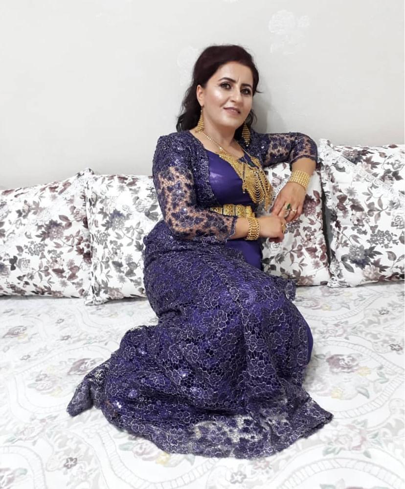 9P Kurdish milf woman's (arabian)