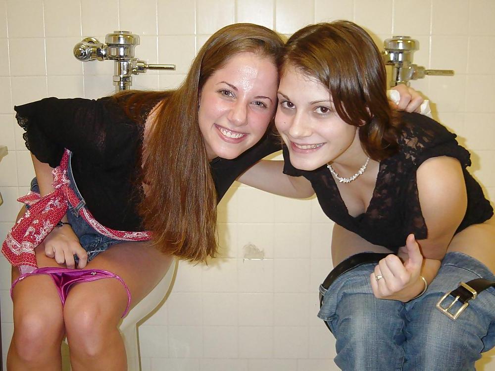 15P Nice (outdoor) toilet and bathroom girls 2