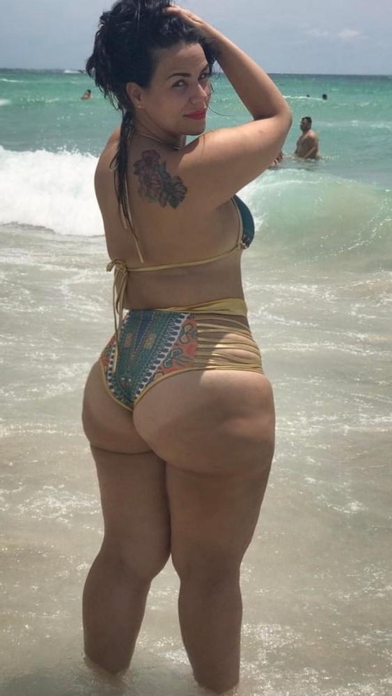 25P Curvy Girls and damn hot Asses 5