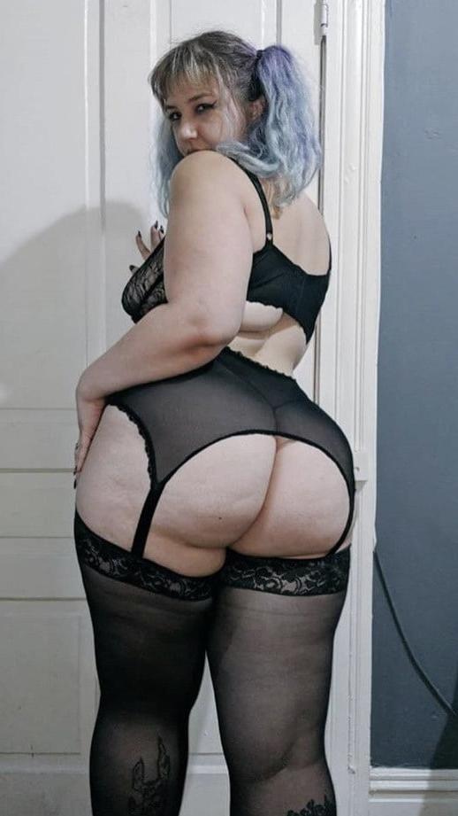 25P Curvy Girls and damn hot Asses 2