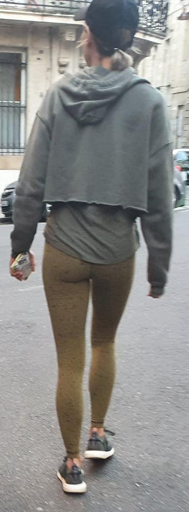 7P MILF' ASS IN TOGA TIGHT PANTS