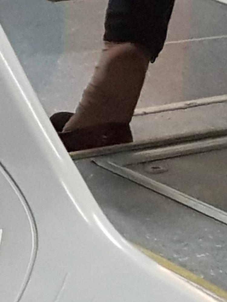 25P Capture nylon  Feet of fat mature latin woman