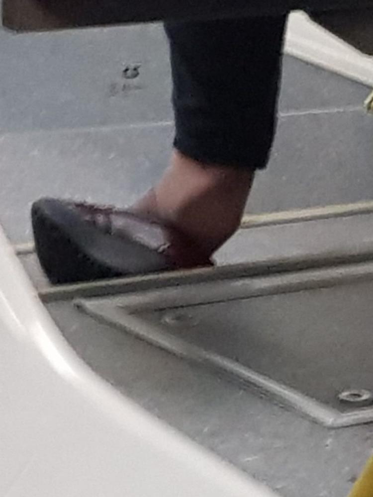 25P Capture nylon  Feet of fat mature latin woman