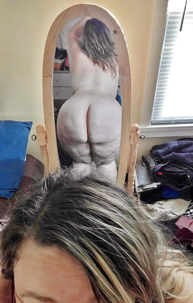 25P MATURE DE'BELLA'S BBC BOOTYHOLE 2