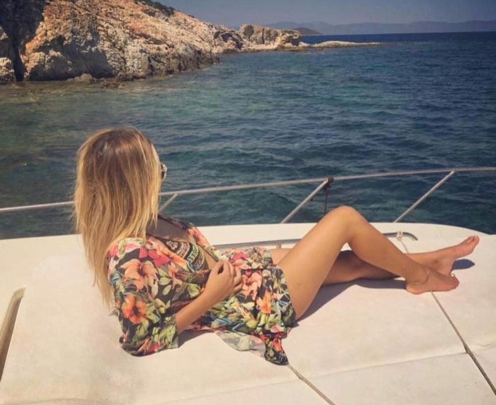 19P Turkish Instagram Girls 82 Esra