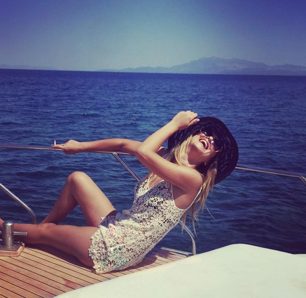 19P Turkish Instagram Girls 82 Esra