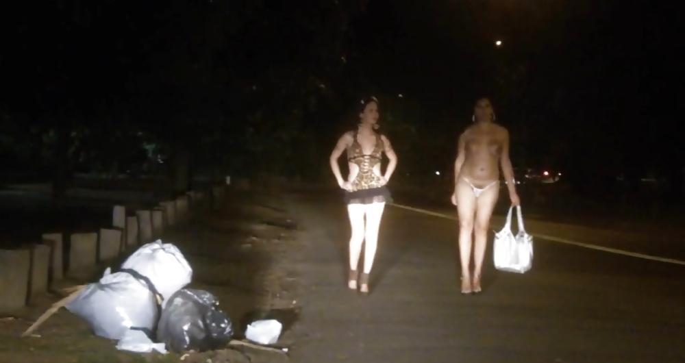 16P Shemales In Public