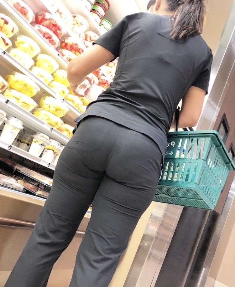 25P BIG JUICY LATINA ASS !! #8