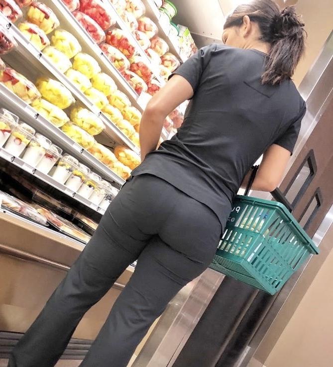 25P BIG JUICY LATINA ASS !! #8