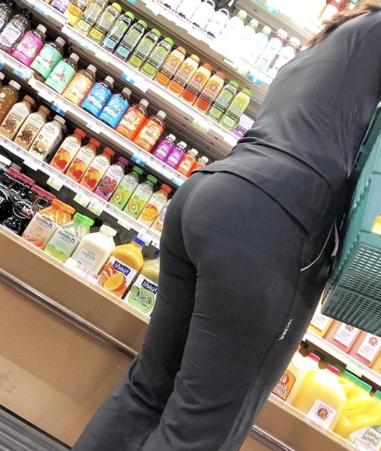 25P BIG JUICY LATINA ASS !! #8