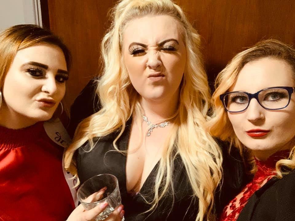 25P Great British Cleavage 14