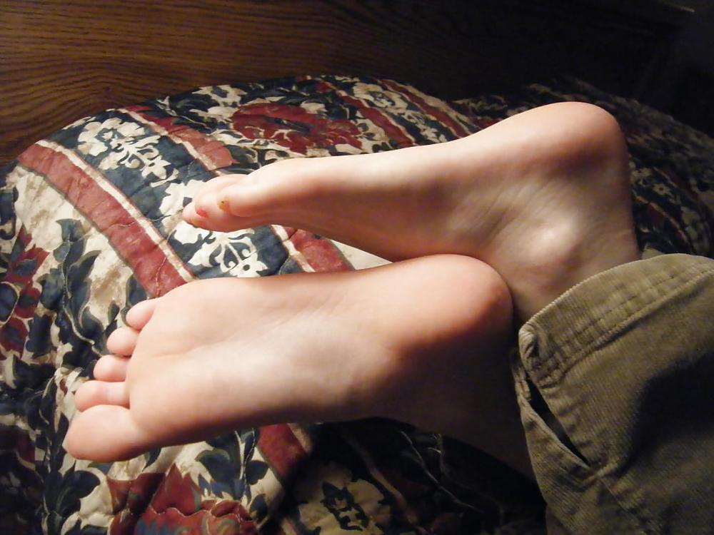 25P Feet, Legs, Toes And Soles #2 BoB