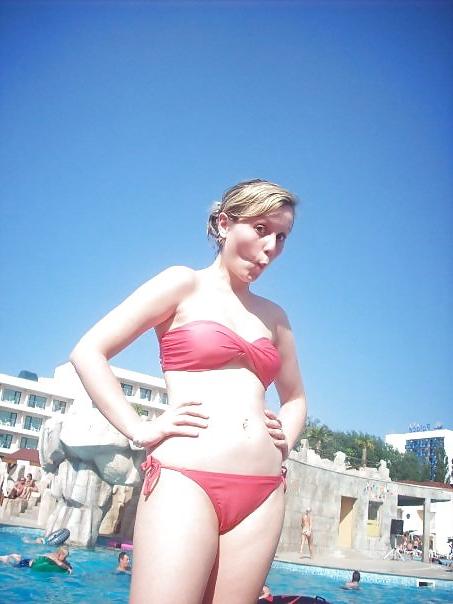 25P British Sluts On Holiday 2