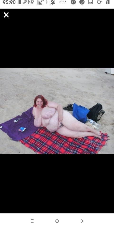 25P Hoodyman SSBBW 298 : SSBBW goddess .