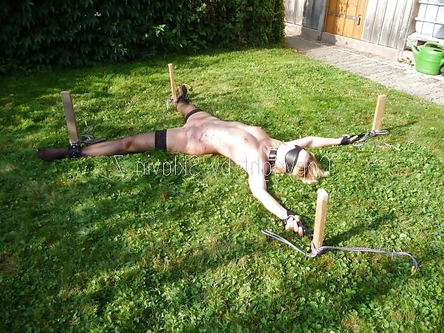 9P Outdoor Play