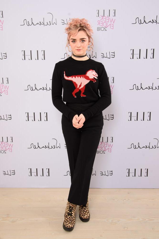15P Cute and Sexy Maisie - 2018