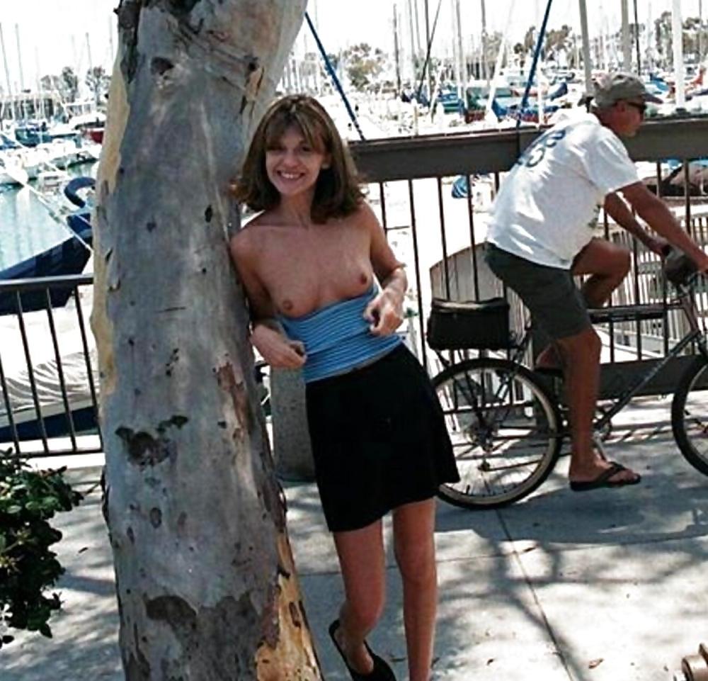 25P TEENS OUTDOORS AND IN PUBLIC IV