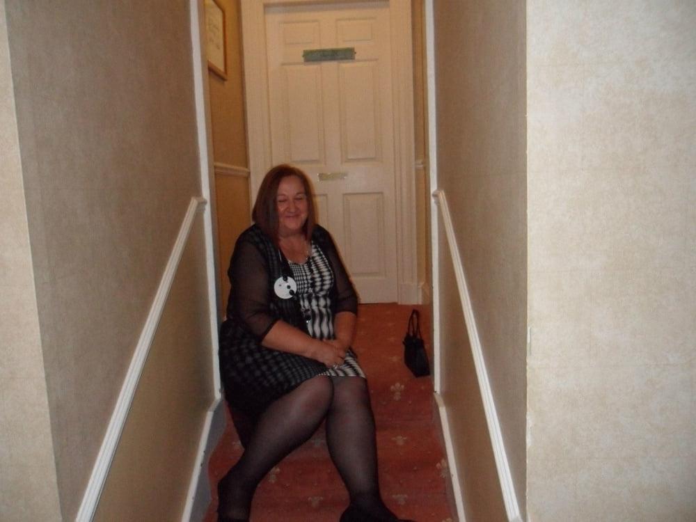 20P Great British UK Nylons 11