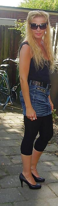 10P Dutch Petra is a horny Mature bitch and mommy