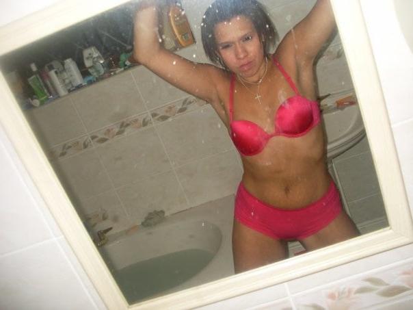 25P Naughty British Women 8