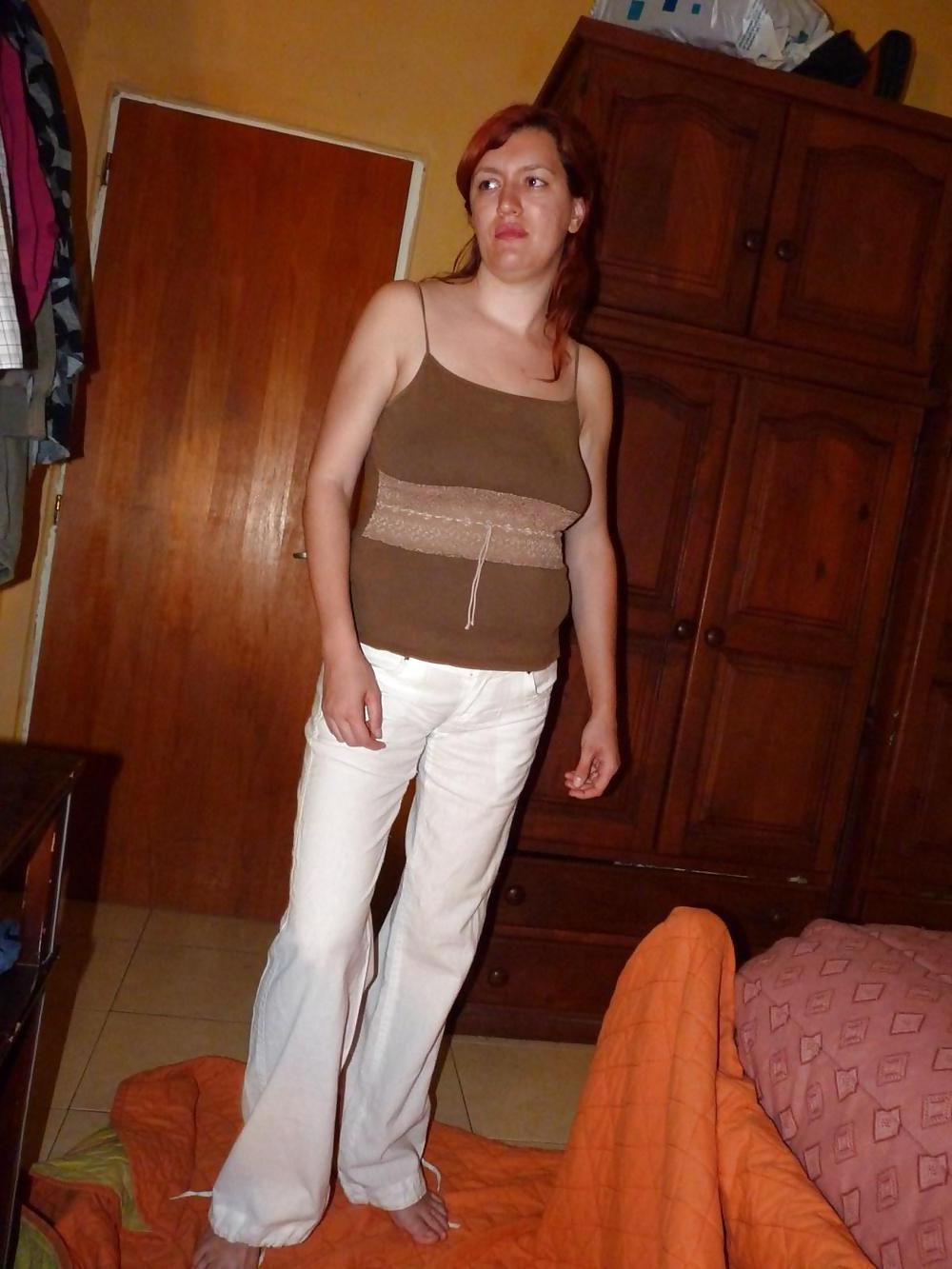25P CAROLA - AMATEUR MATURE BITCH XIV