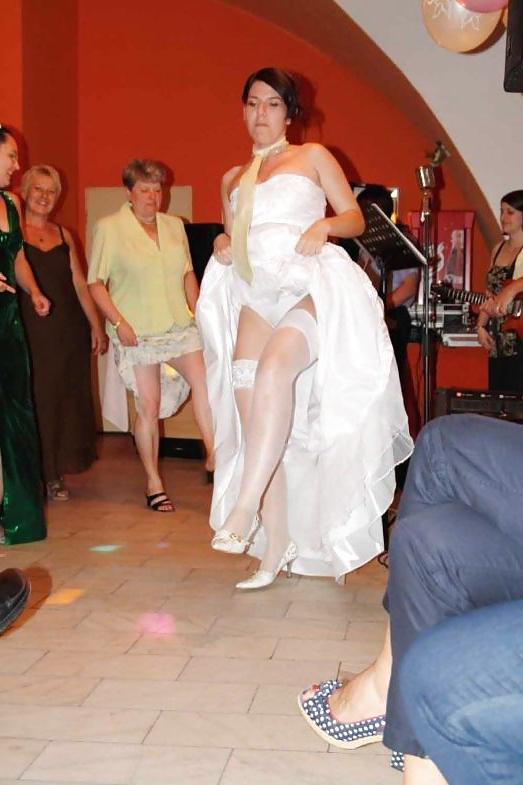 19P Sexy bride