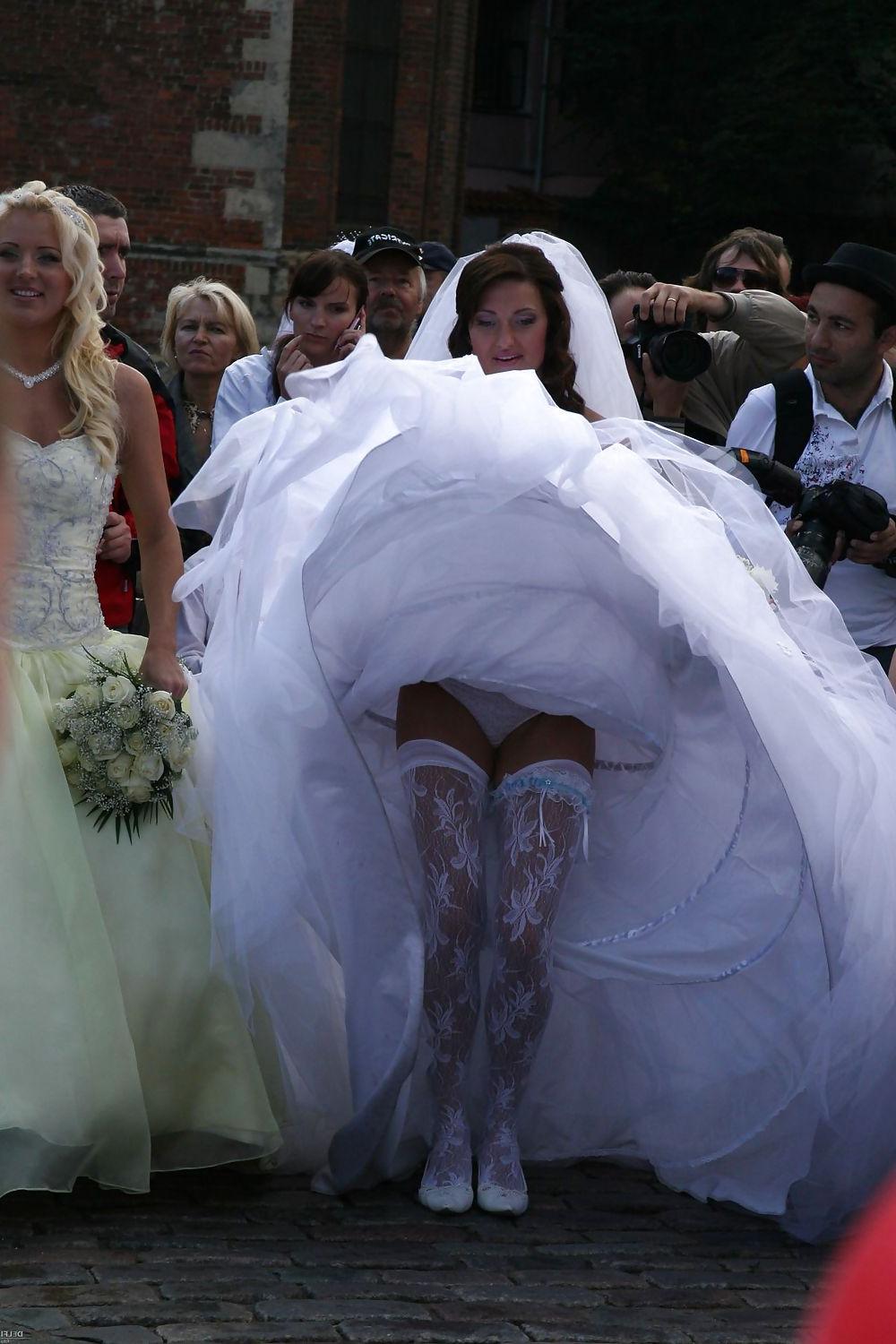 19P Sexy bride