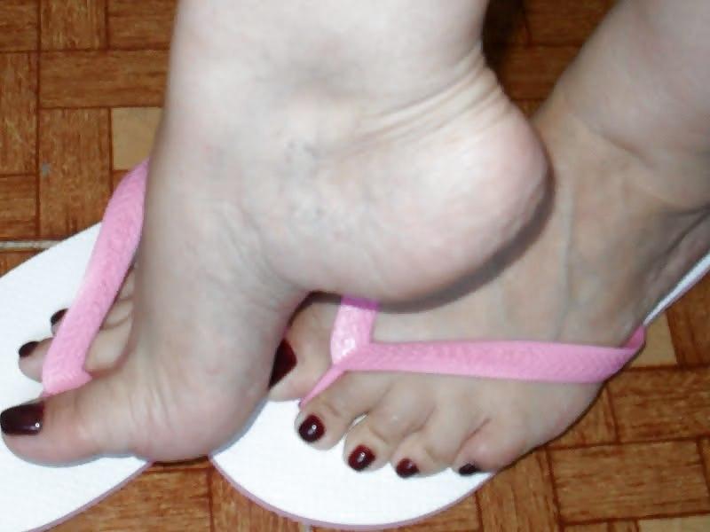 25P Feet nanda & Lia 
