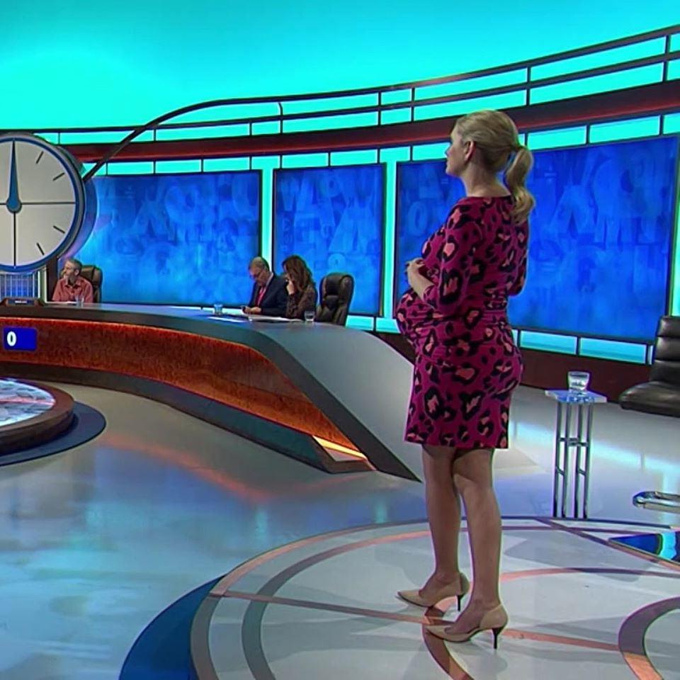25P Queen of Countdown- Rachel Riley pt213