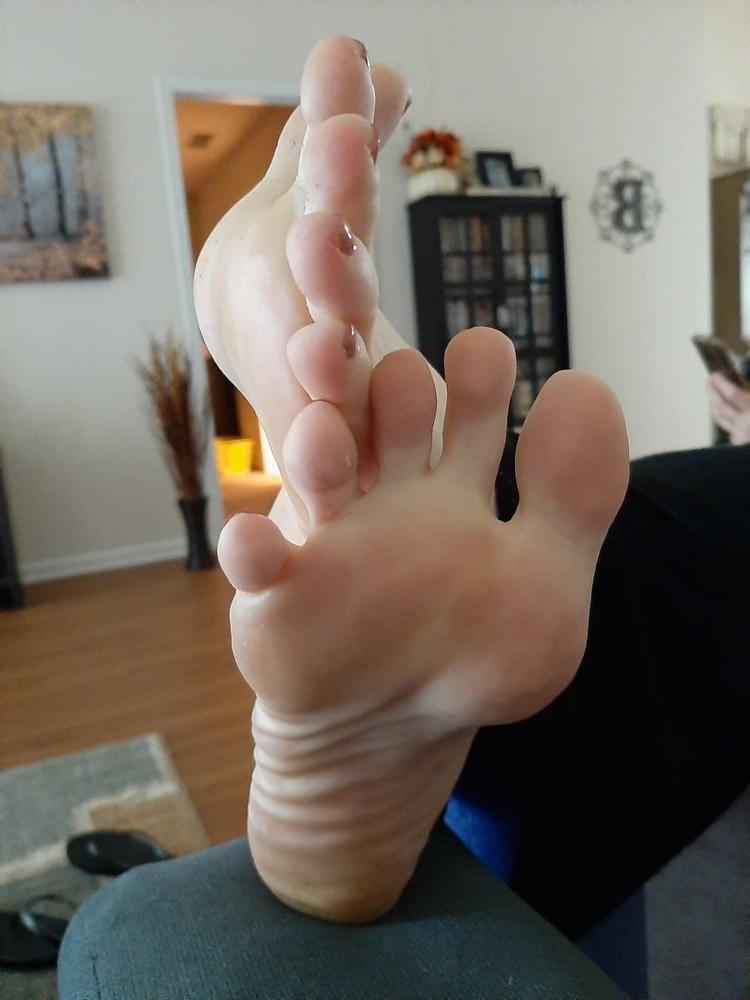 24P Wife's Soles &amp; Toes