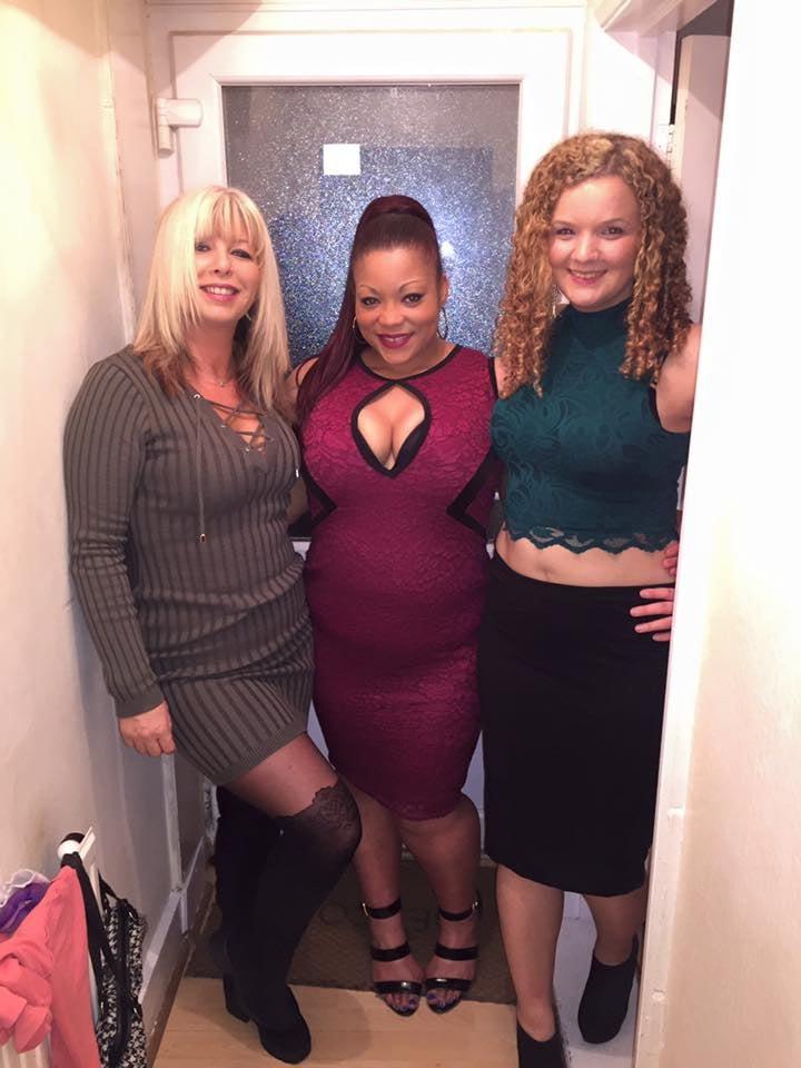 25P Great British Cleavage 12