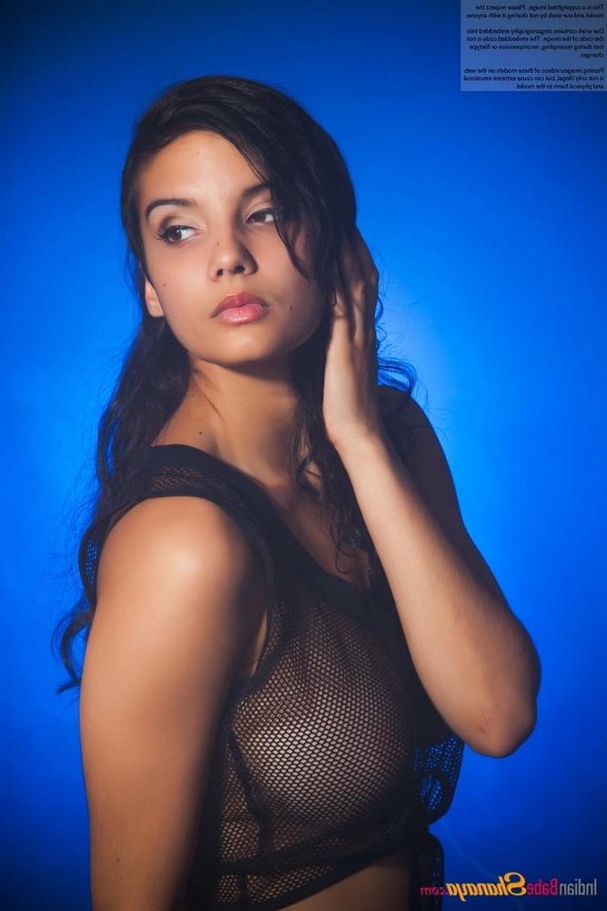 14P Sexy bitch  very hot