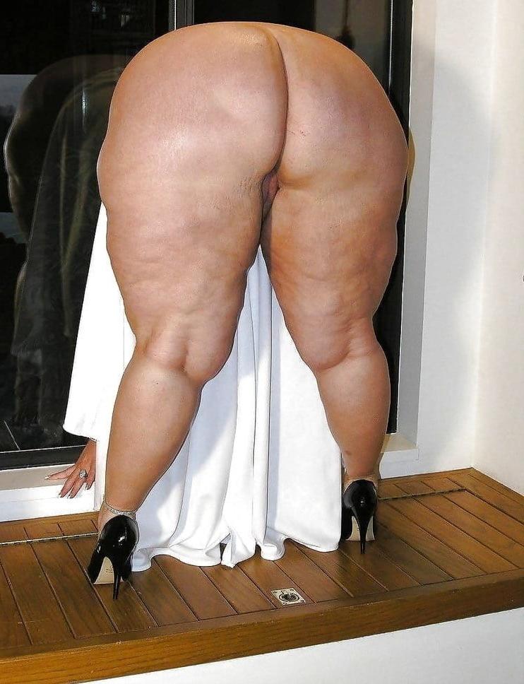 25P Sexy &amp; Chubby Legs 11