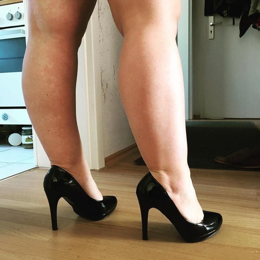25P Sexy &amp; Chubby Legs 11