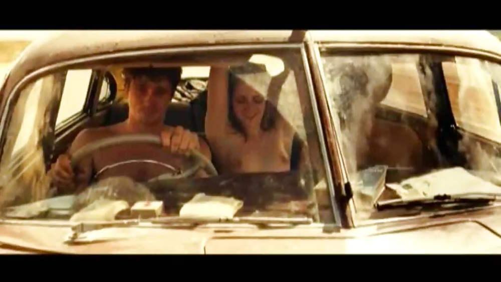 5P Kristen Stewart topless