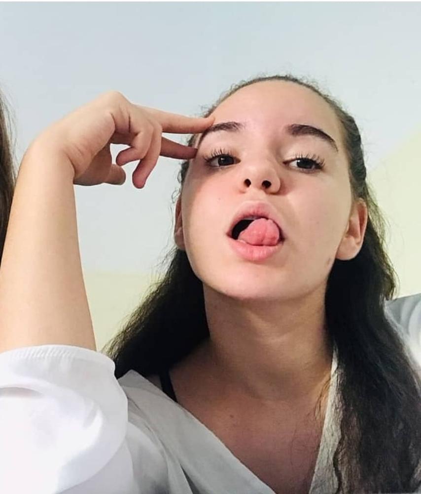 22P Cute girls