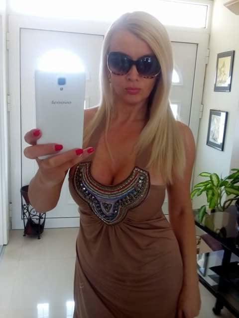 5P My Blonde Bimbo Mom Stolen Pics #3 ONLY FOR BIG BLACK COCKS