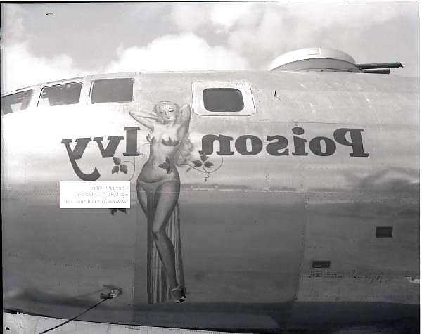 25P Vintage Plane Nose Art 1