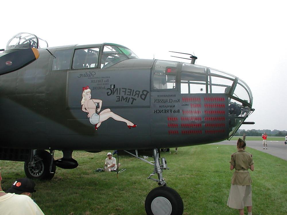 25P Vintage Plane Nose Art 1