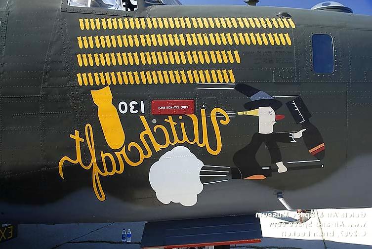 25P Vintage Plane Nose Art 1