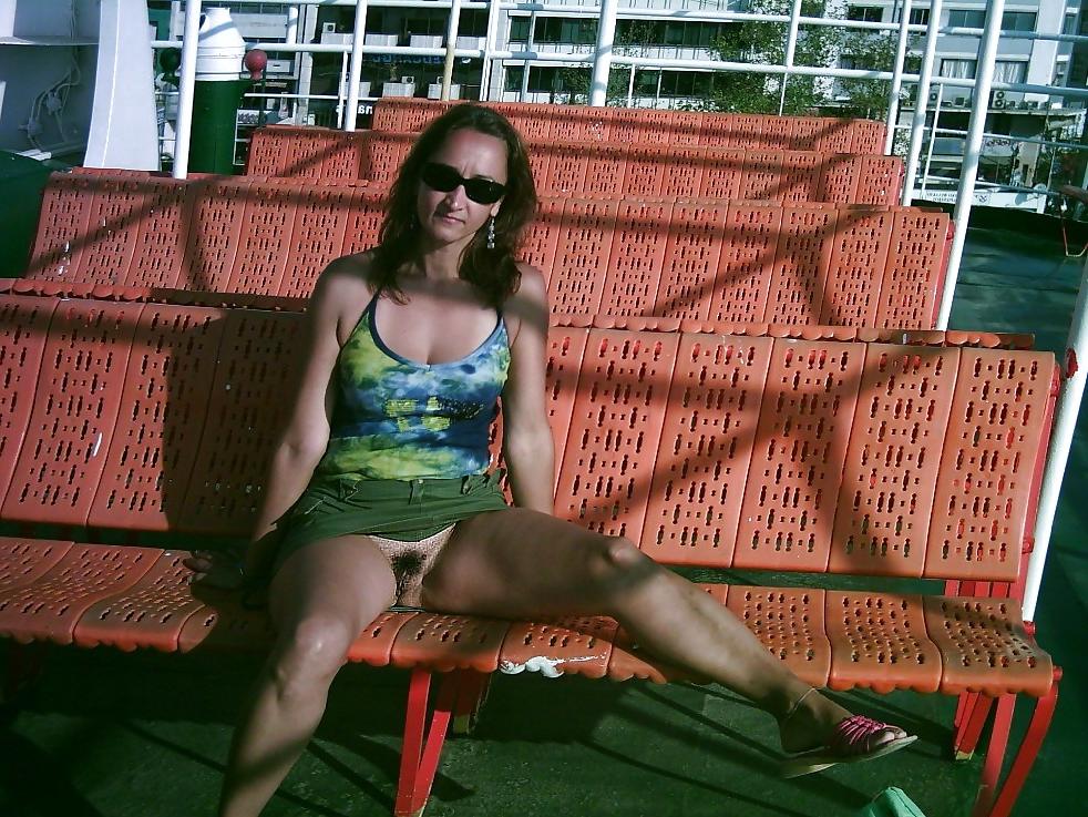 25P Varius upskirt in public