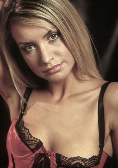 25P Zoe McConnell - British Classic Page3 Babe