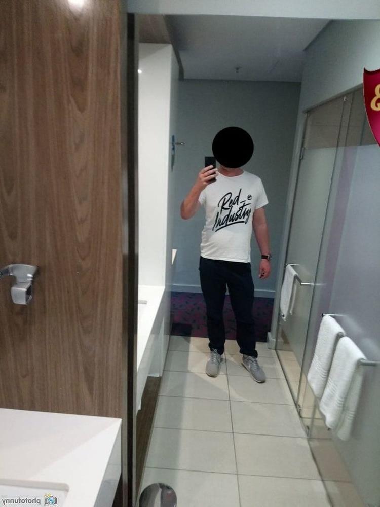 12P Daddy's (40) first pic upload - hotel
