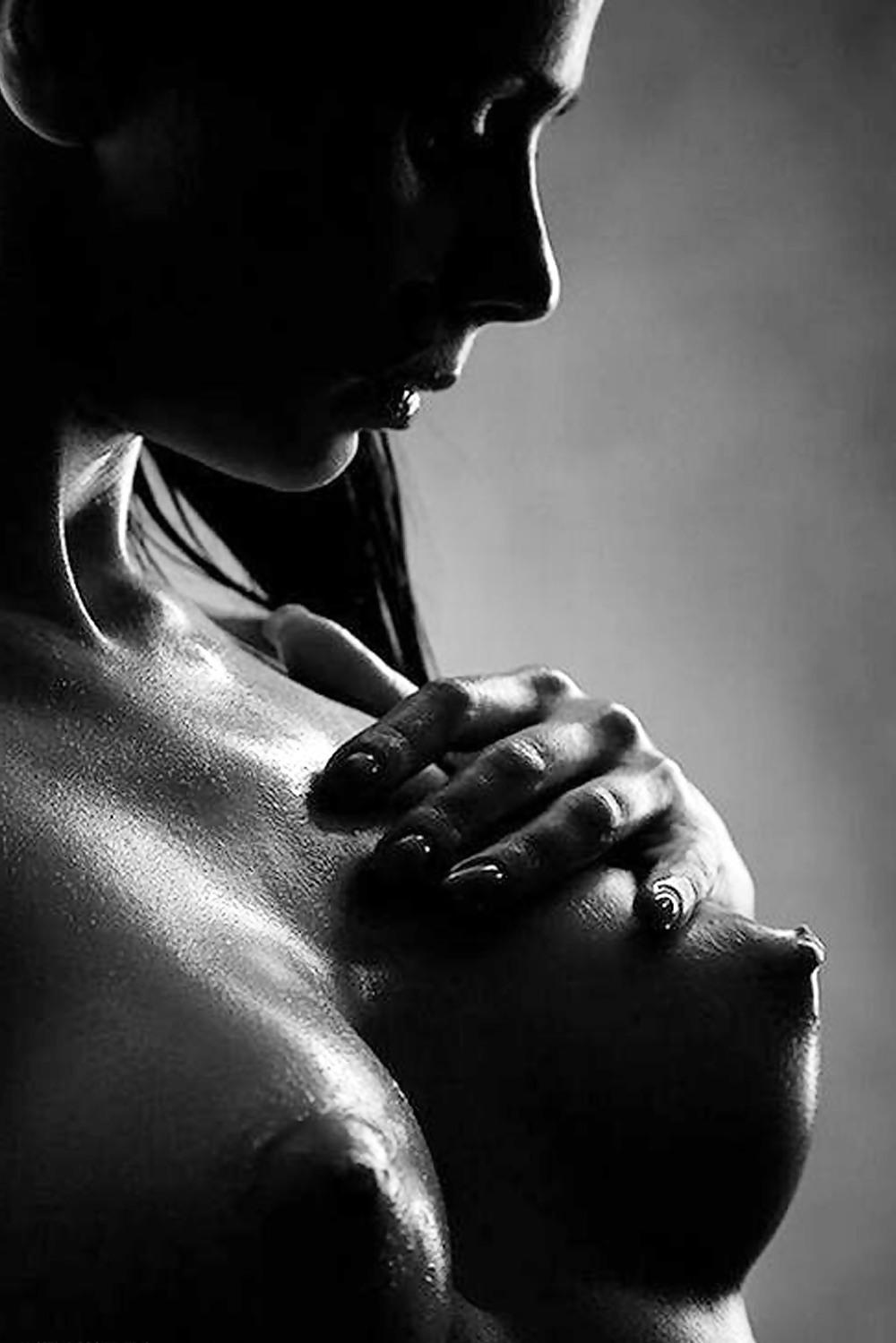 25P Beautiful Art Nude Black and White by TROC
