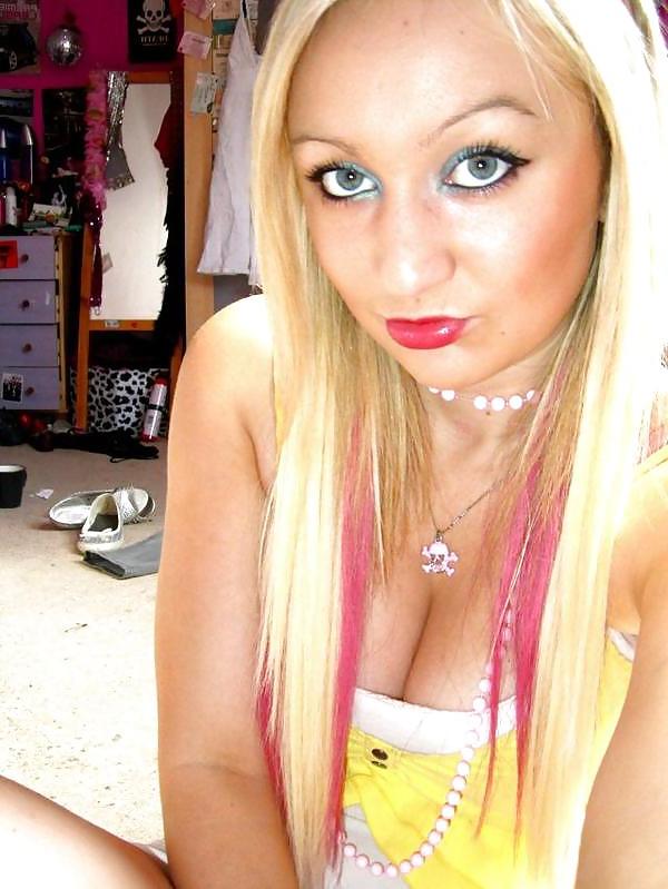 15P My Ex-Gf Punk