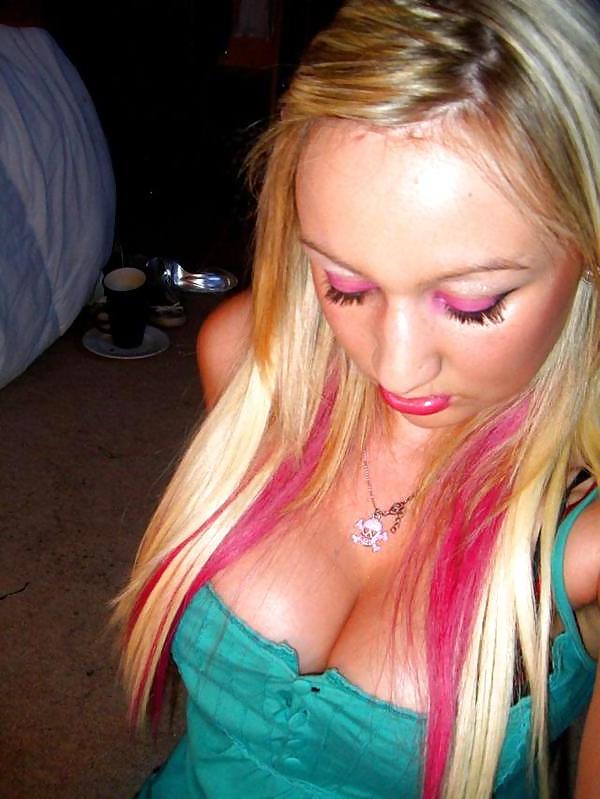 15P My Ex-Gf Punk