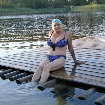 14P Chubby tits